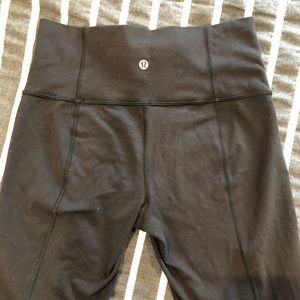 Lululemon black yoga pant